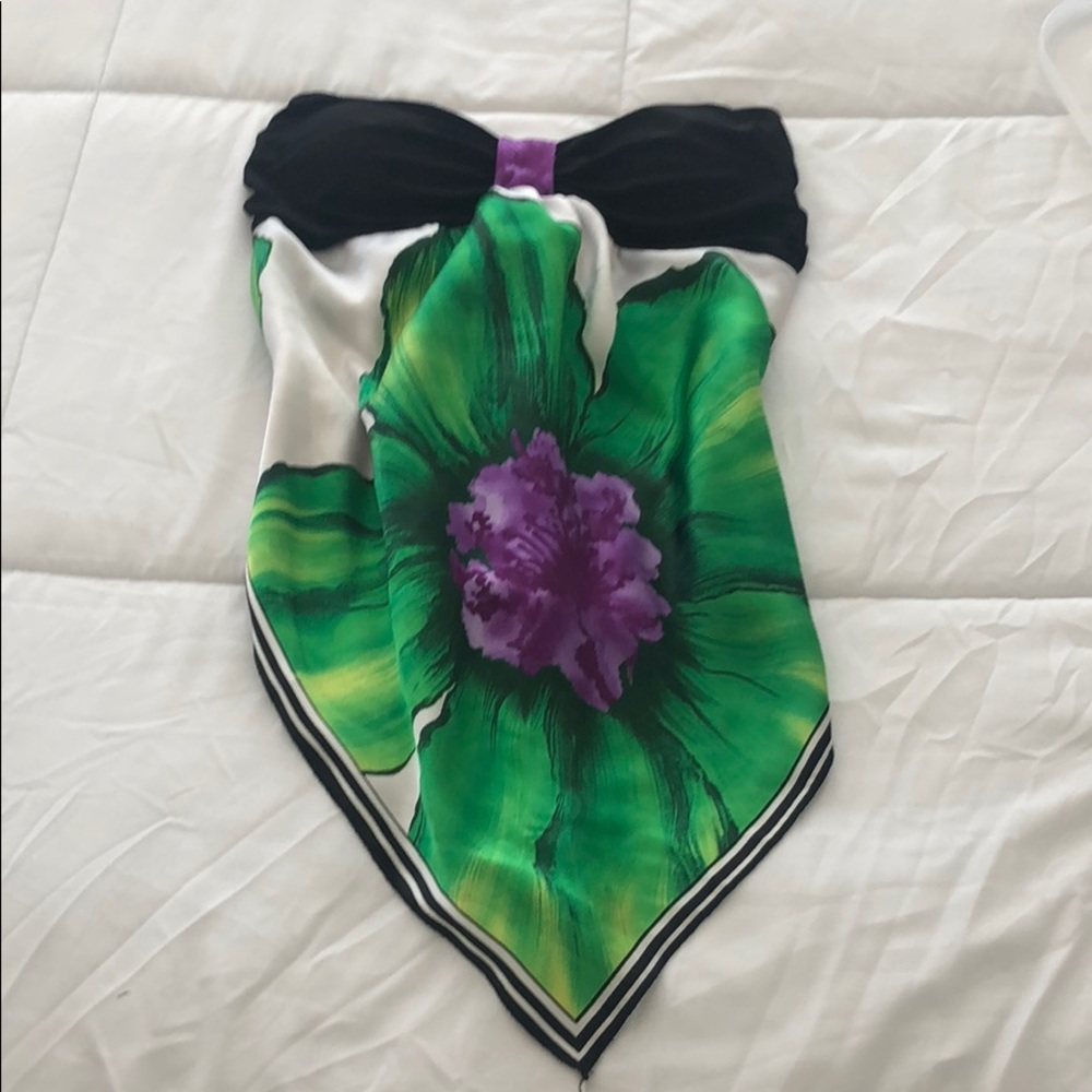 Floral top